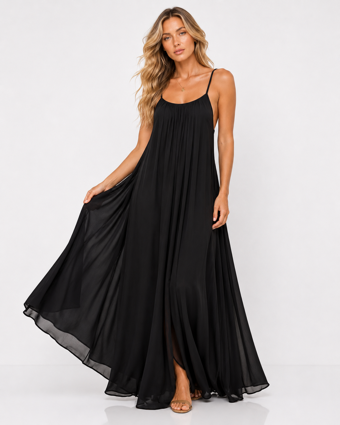 Elara - Vestido ajustado con espalda descubierta Negro